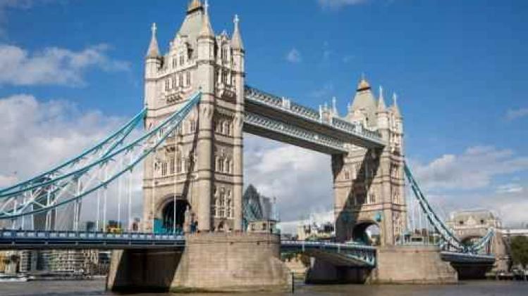 Londense Tower Bridge drie maanden dicht