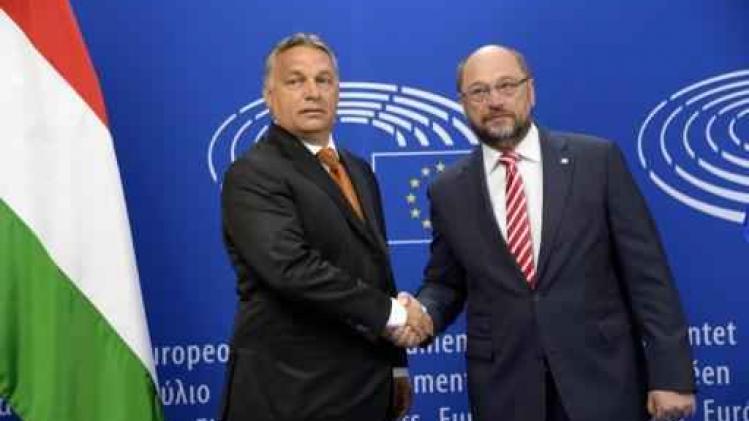 Referendum Hongarije - Schulz veroordeelt "gevaarlijk spel" van Hongarije