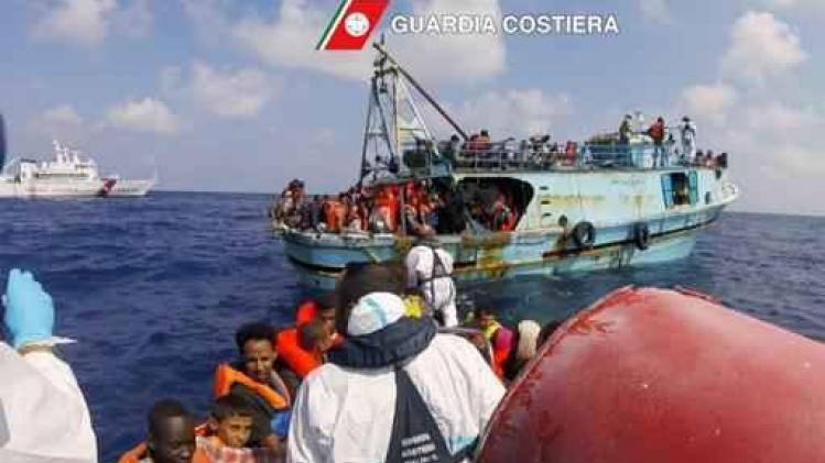 Meer dan 6.000 bootvluchtelingen in een dag gered op de Middellandse Zee