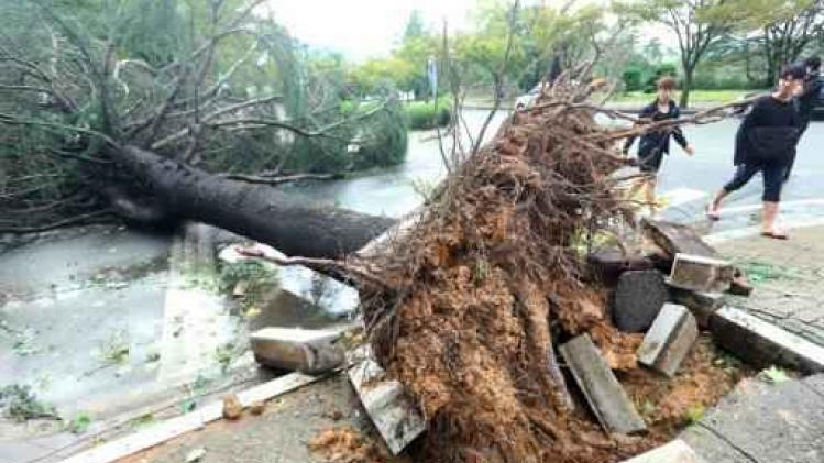 Japan zet zich schrap voor tyfoon Chaba