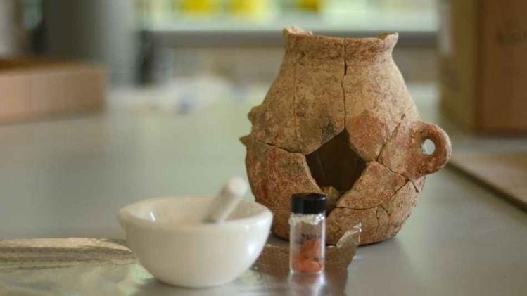 Israel-olive-oil-pottery
