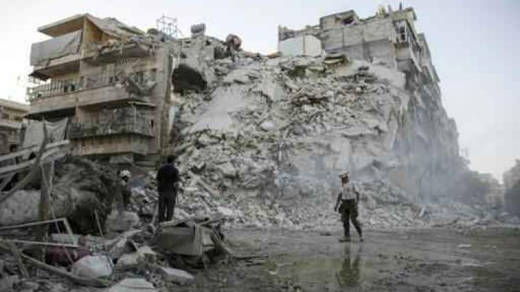 Geweld Syrië - Syrische rebellen verhinderen evacuatie van burgers in Aleppo