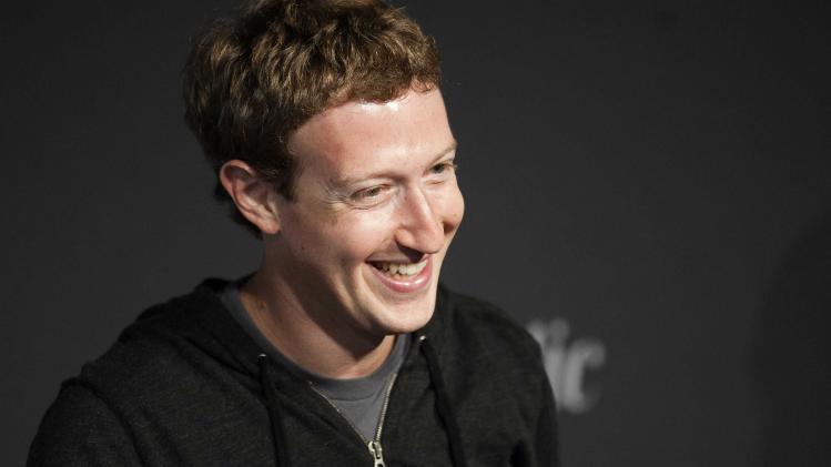Zuckerberg donates $25 million to Ebola fight