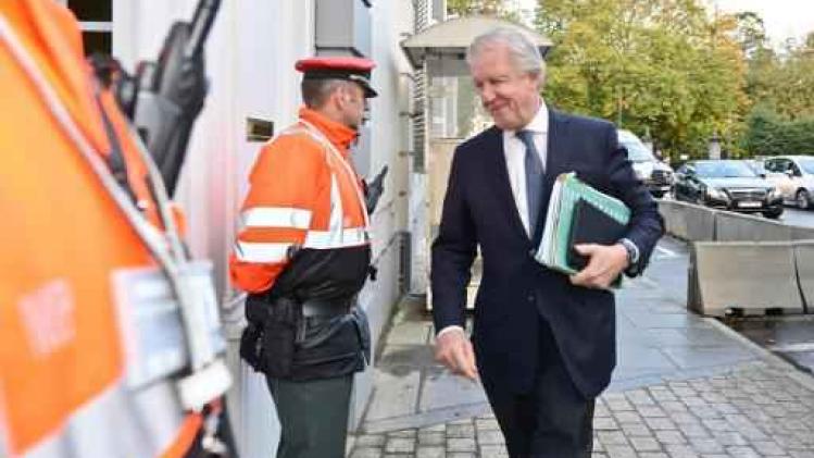 Minister Bacquelaine geeft spoorbonden uitleg over verhoging pensioenleeftijd