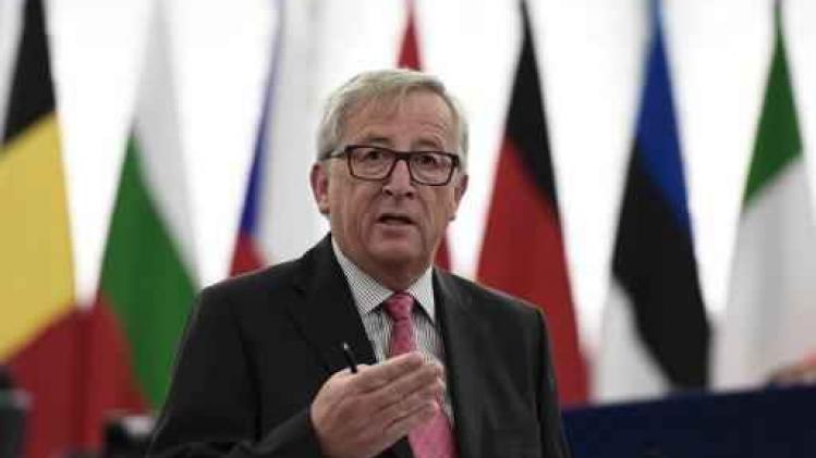 Juncker heeft "goede hoop dat België in de loop van de dag akkoord bereikt"
