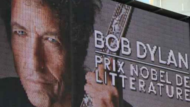 Bob Dylan zal Nobelprijs Literatuur in ontvangst nemen in Stockholm