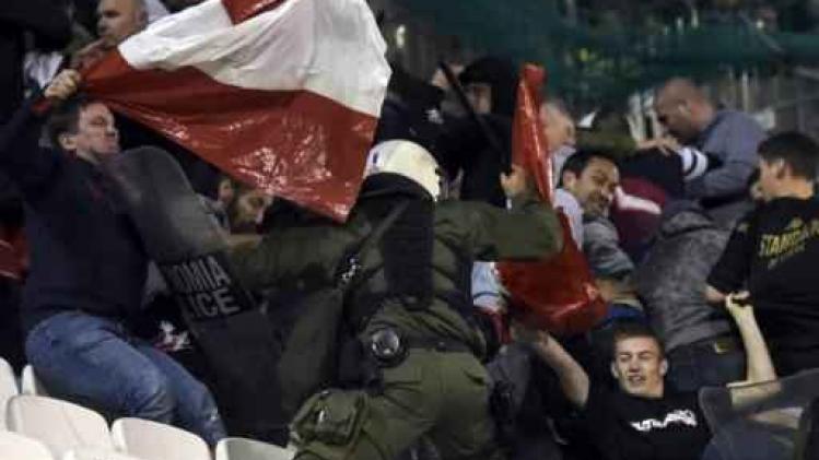 Griekse politie valt Standard-supporters aan