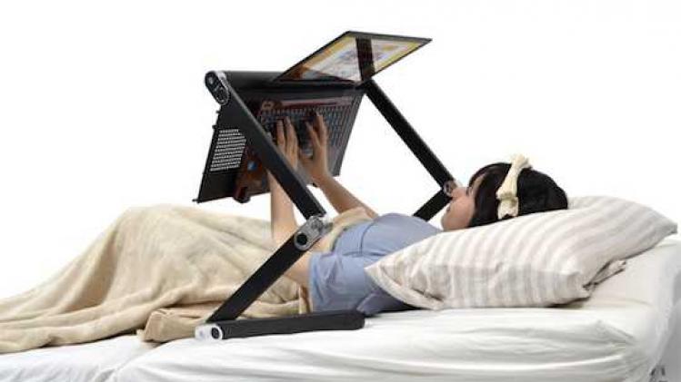 super-gorone-desk-laptop-frame-bed-computer-thanko-1