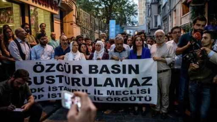 Levenslang geëist tegen Turkse schrijfster Asli Erdogan