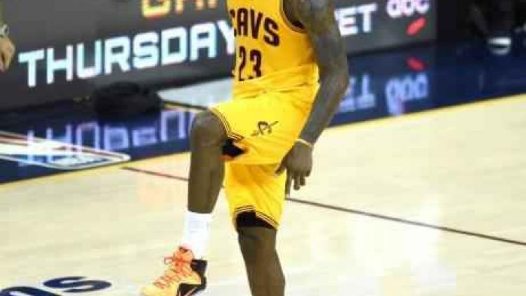 NBA - LeBron James snoept record af van Kobe Bryant