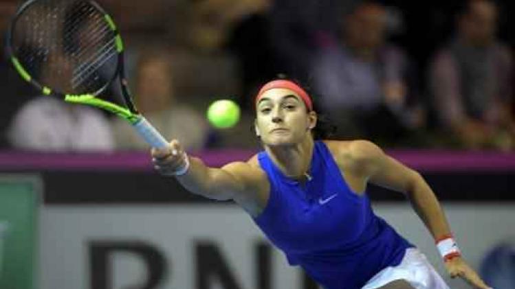 Fed Cup - Caroline Garcia brengt Frankrijk op één zege van eindwinst