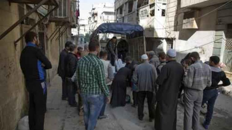 Veertigtal luchtaanvallen op rebellenwijken in Aleppo