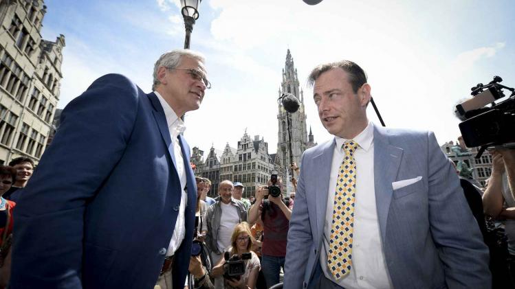 Peeters gaat strijd aan om Antwerpse burgemeesterssjerp