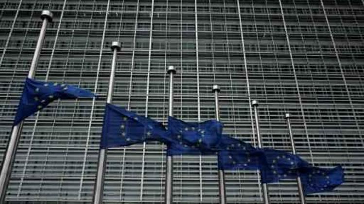 Steun van Belgen voor EU boert lichtjes achteruit