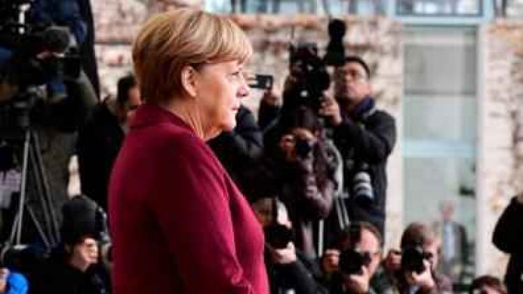 Merkel gaat voor nieuw mandaat als Duits bondskanselier
