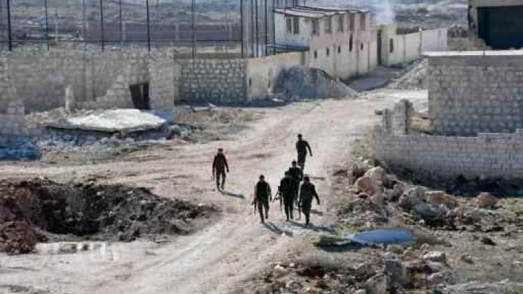 Geweld Syrië - Bijna 10.000 burgers zijn Oost-Aleppo ontvlucht