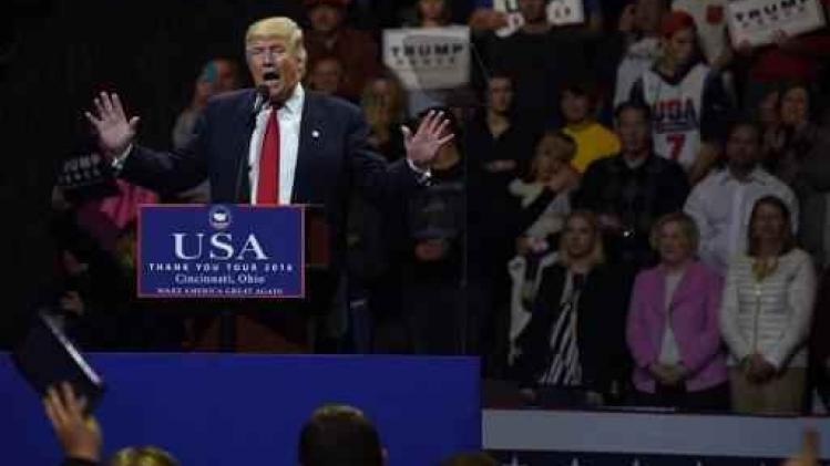 Trump president-elect - Trump belooft "zeer verdeeld land" weer te verenigen