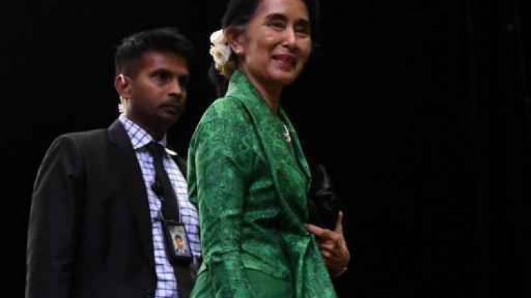 Behandeling Rohingya's drijft wig tussen Aung San Suu Kyi en haar Westerse sponsors