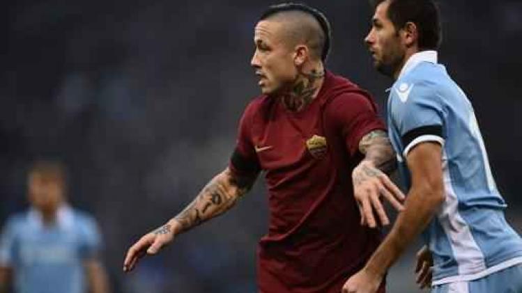 Nainggolan helpt Roma met fraaie goal voorbij Lazio