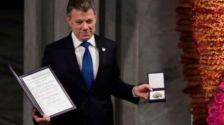 Colombiaanse president Santos neemt Nobelprijs voor Vrede in ontvangst