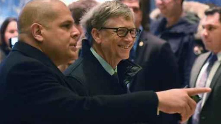 Bill Gates roept Trump op om te inspireren "zoals J.F. Kennedy destijds"