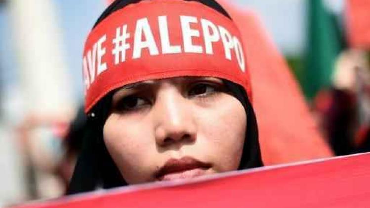 Moskou: "Alle vrouwen en kinderen uit oost-Aleppo geëvacueerd"