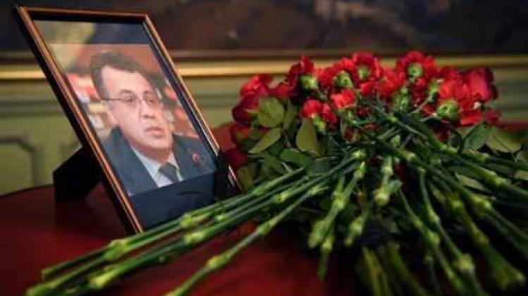 Russische ambassadeur doodgeschoten - Turkse rechtbank verbiedt het verspreiden van informatie over moordenaar