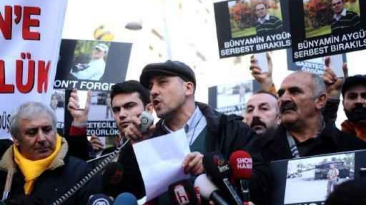 Prominente Turkse journalist en schrijver Ahmet Sik opgepakt