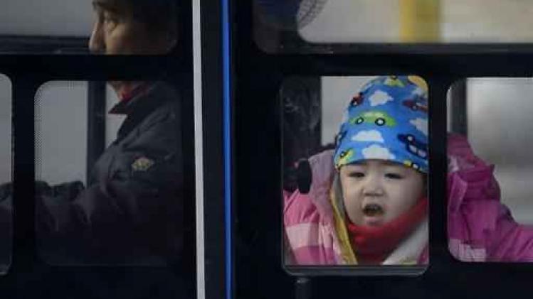 Man valt twaalf kinderen aan met mes in Chinese kindertuin