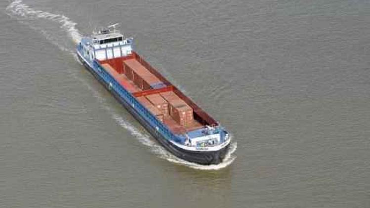 Ook Antwerpse haven onbereikbaar voor grote schepen