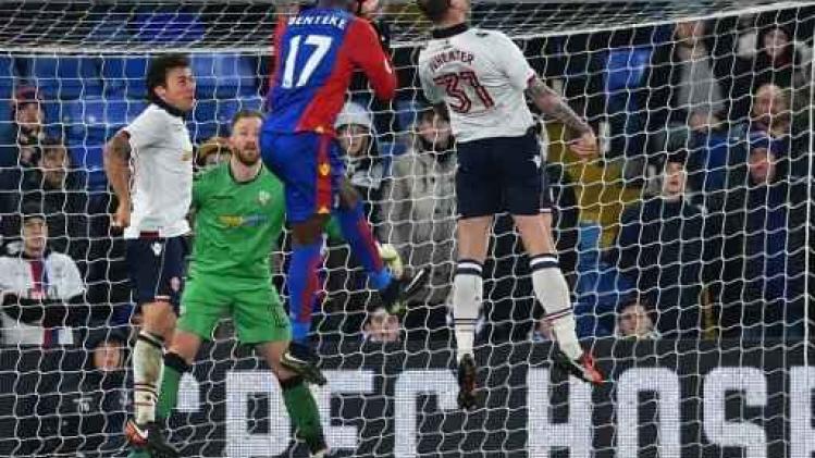 Belgen in het buitenland - Christian Benteke redt Crystal Palace met twee goals in FA Cup tegen derdeklasser Bolton