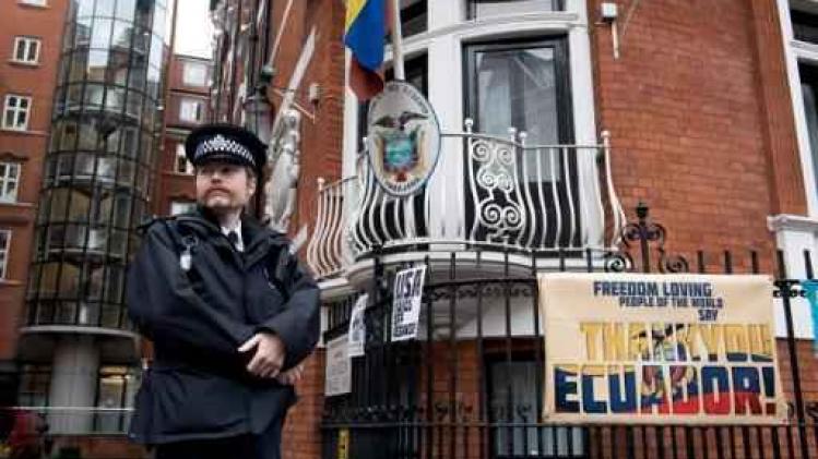 Assange blijft na genade voor Manning in Ecuadoraanse ambassade