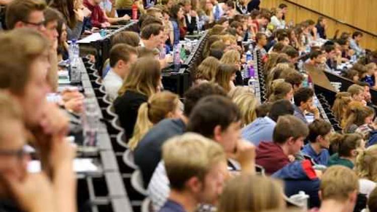 Universiteiten zien studentenaantallen voor het eerst dalen
