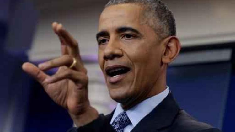 Obama zet straffen om van 330 gevangen alvorens het Witte Huis te verlaten