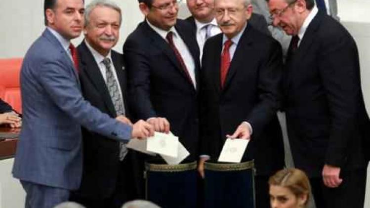 Turks parlement heeft zichzelf van de macht beroofd
