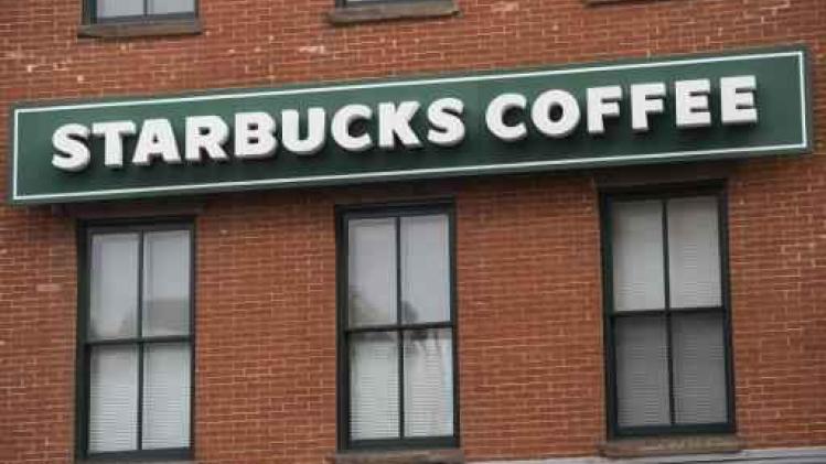 Starbucks wil wereldwijd 10.000 vluchtelingen aanwerven