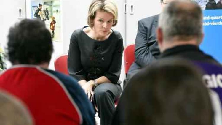 Koningin Mathilde bezoekt armoedeorganisatie ATD Vierde Wereld
