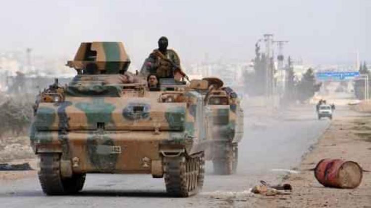 Turkse soldaten in Syrië trekken centrum van Al-Bab binnen