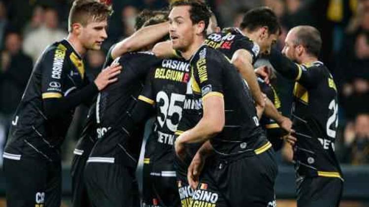 Jupiler Pro League - Lokeren klopt Club Brugge dankzij goal van De Sutter