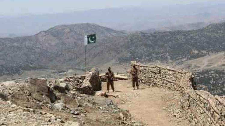 Vier doden bij aanval taliban in Pakistan - Media bedreigd