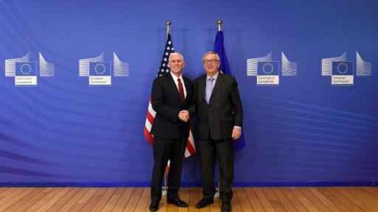 Jean-Claude Juncker wijst Mike Pence op sterke Europees-Amerikaanse relaties