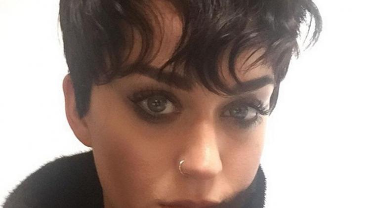Katy Perry cuts hair to look like Kris Jenner