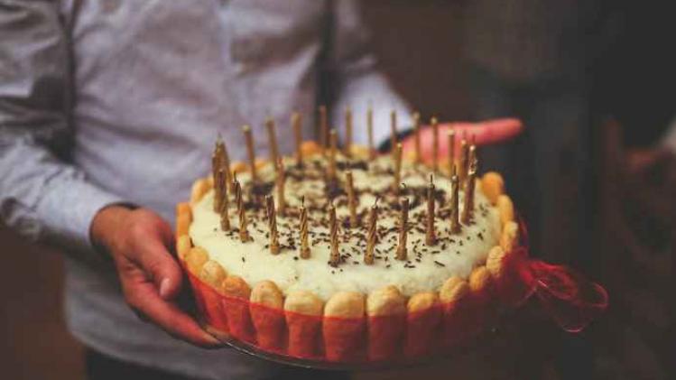 food-sweet-cake-candles-6203