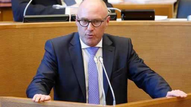 Eigen partij beschuldigt Waals parlementslid van 'fantoomjobs'