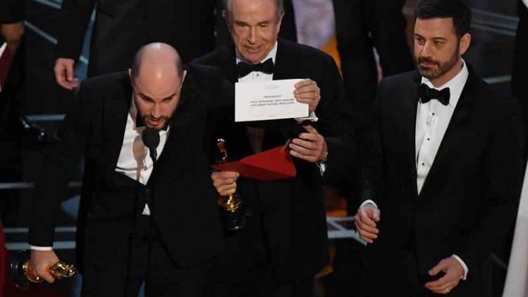 Hoe het kon dat de uitreiking van de Oscars fout liep