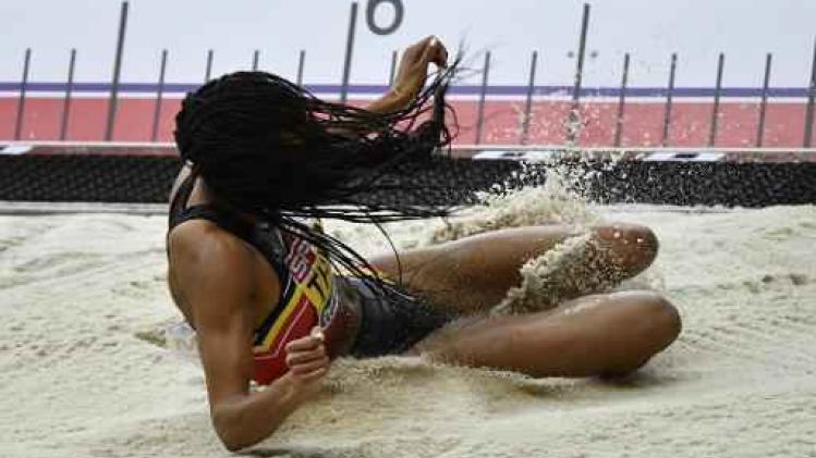 EK atletiek indoor - Nafissatou Thiam blijft stevig leidster na derde plaats in het verspringen