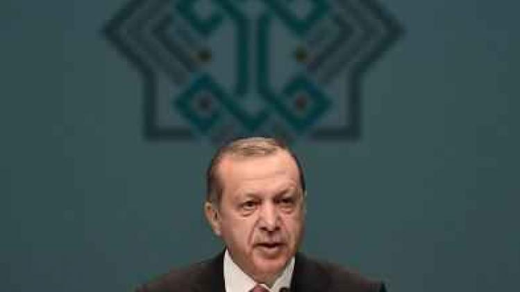 Turkse president Erdogan haalt uit naar Berlijn en noemt journalist een "spion"