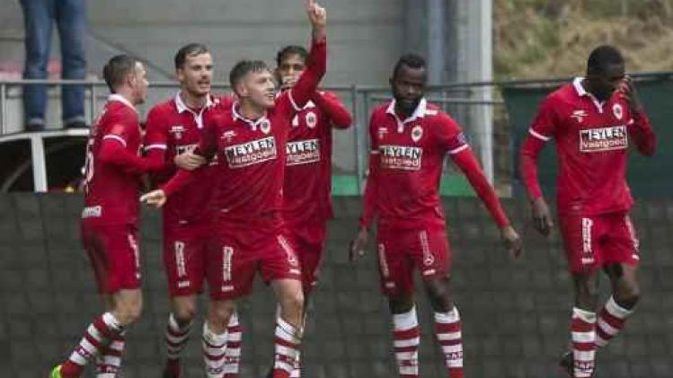 Antwerp zet met 3-1 zege tegen Roeselare belangrijke stap richting eerste klasse