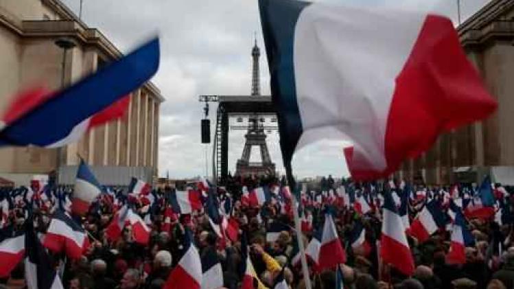 Franse presidentsverkiezingen - Tussen 35.000 en 40.000 aanwezigen op steunmanifestatie voor François Fillon