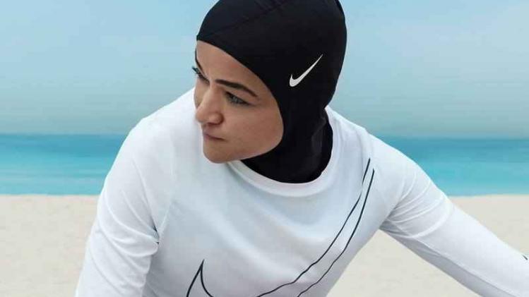 Nike Pro Hijab hoofddoek